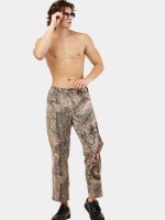 Reworked Realtree Camo Pants – Hand-Painted Snake Artwork (Size 28–36) - Image 5
