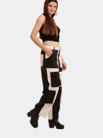 Monochromatic Jeans - Image 3